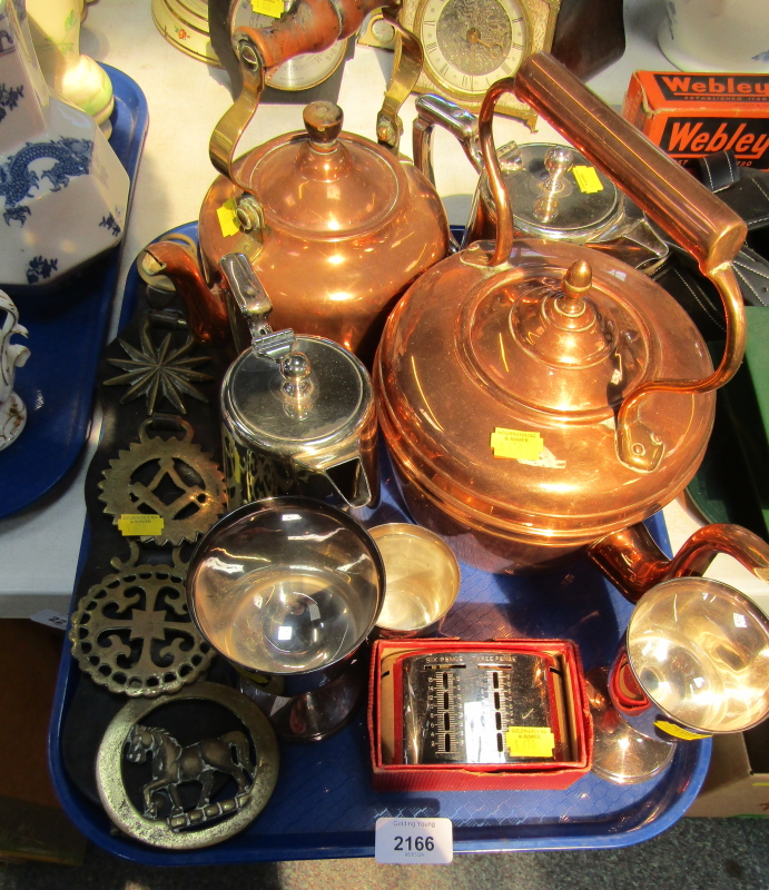 Copper and brass ware, comprising two Barker Ellis silver plated goblets, two copper kettles, and