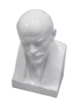 A Russian white glazed bust of Lenin, 20cm high.