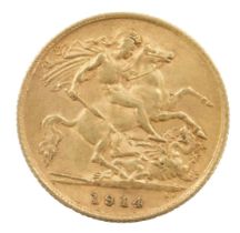 A George V half gold sovereign, dated 1914.