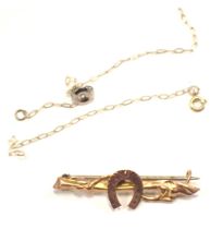 A small group of jewellery, comprising a fine link 9ct gold neck chain (AF), and an Edwardian 9ct go