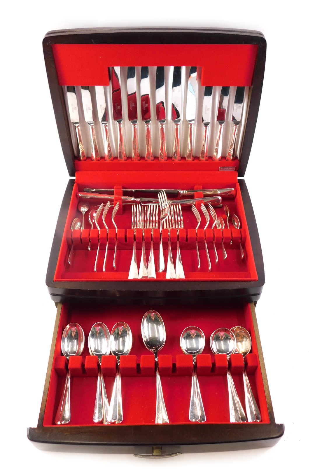 A part canteen of silver plated cutlery, in an oak case.