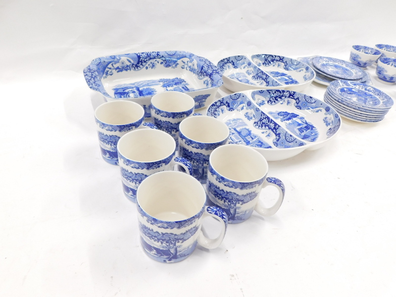 A quantity of Copeland Spode Italian pattern tea and dinner ware, to include two oval serving dishes - Image 3 of 4