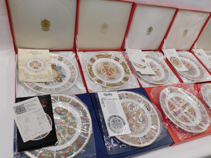 A collection of ten Spode porcelain plates, each related to an ecclesiastical building, to include T - Image 3 of 3