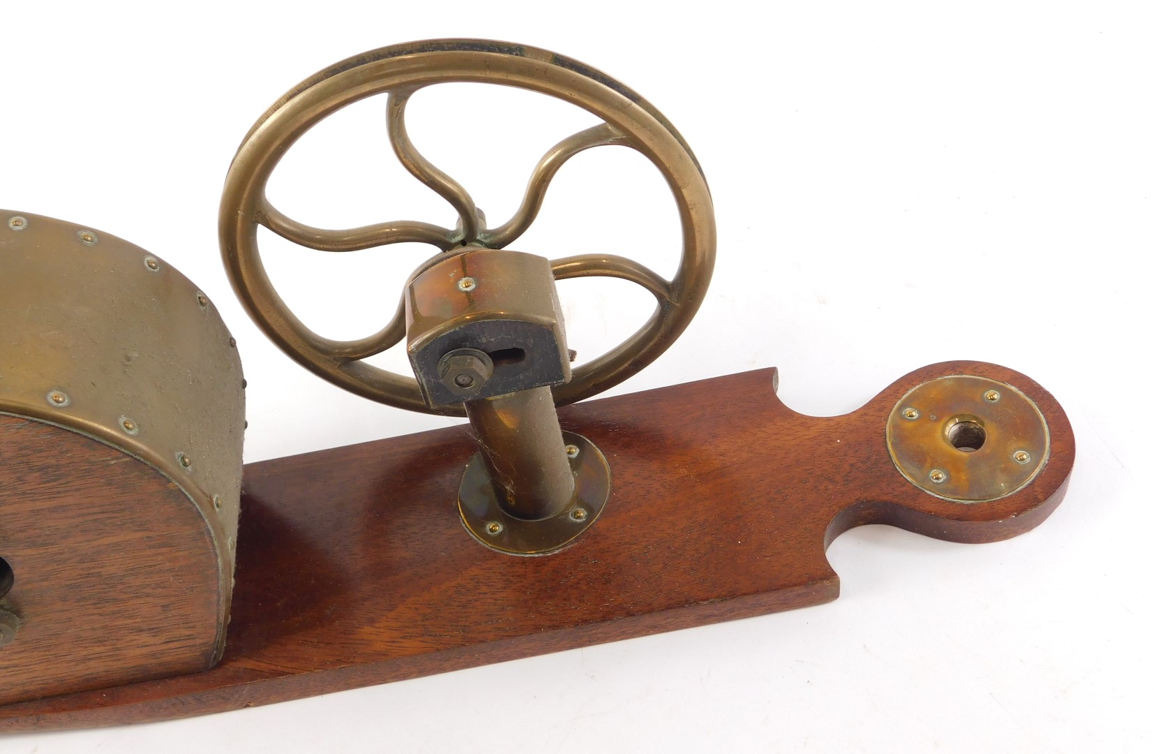 A set of 19thC mahogany and brass mechanical bellows, the underside stamped A. Richardson. - Image 2 of 4