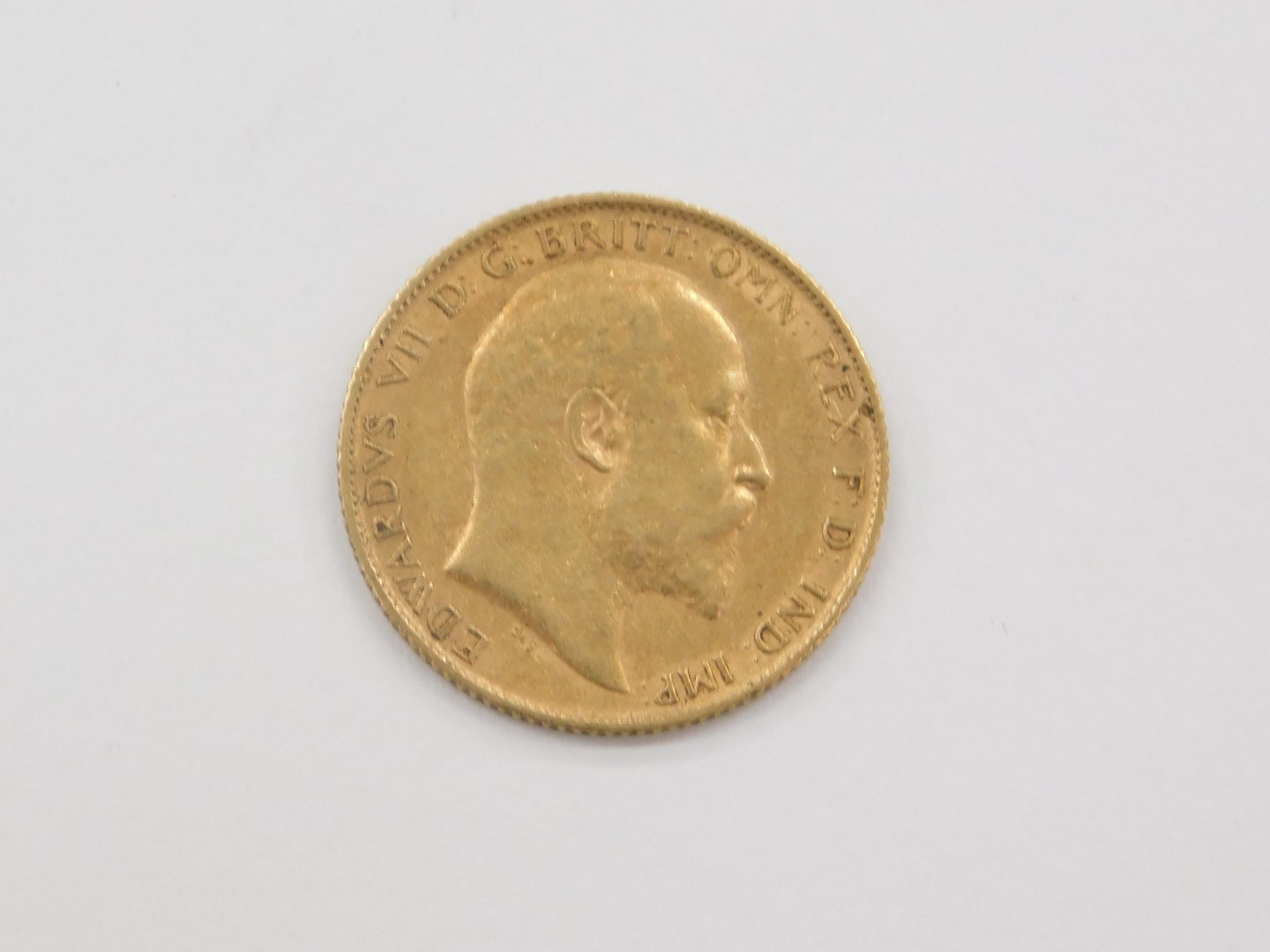 An Edward VII half gold sovereign, dated 1908. - Image 2 of 2