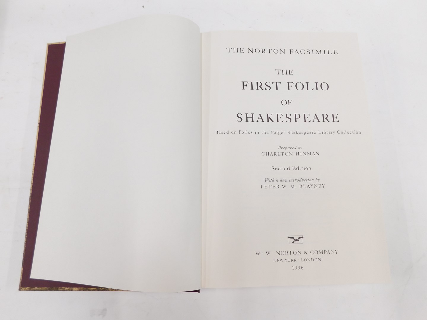 The Norton Facsimile of the First Folio of Shakespeare, prepared by Charlton Hinman, New Introductio - Image 2 of 3