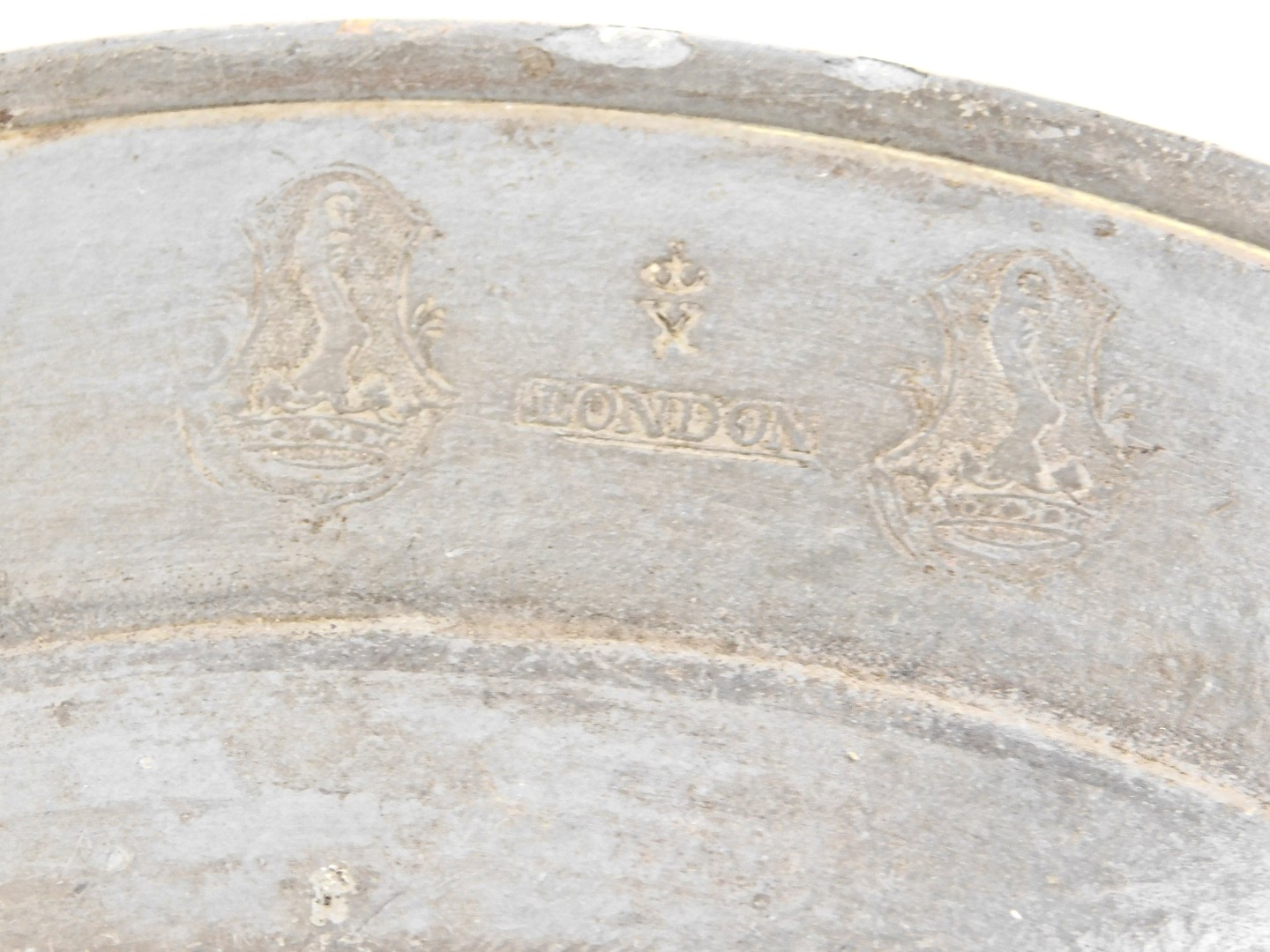 A late 18th/early 19thC pewter plate warmer, with two handles, London touch marks, 41cm wide. - Image 4 of 4
