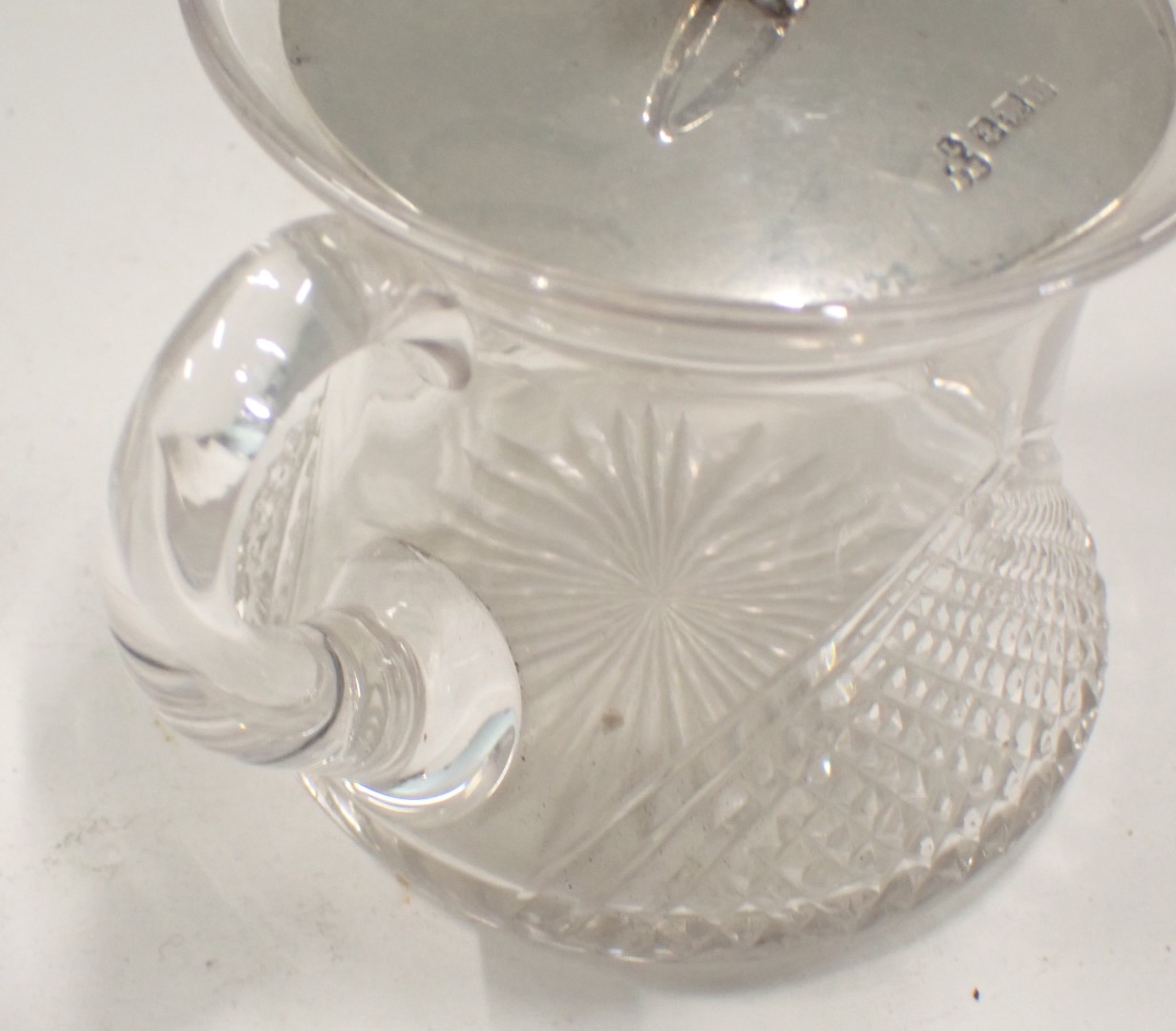 A cut glass two handled preserve jar with silver lid, Birmingham 1909, 0.78oz. - Image 3 of 3