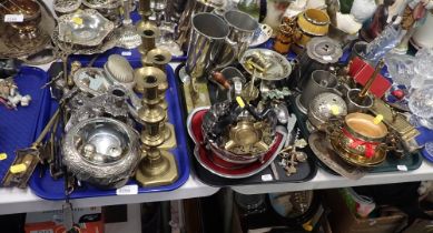 Various metalware, to include four brass candlesticks, teapots, tankards, ashtrays, brass fireside c