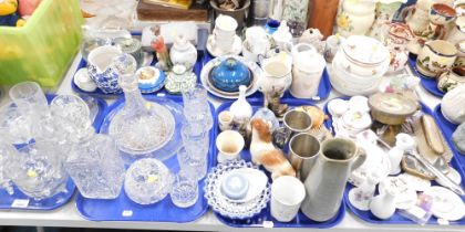 Various glassware, to include Ships decanter, decanter of glass form, tumblers, together with potter