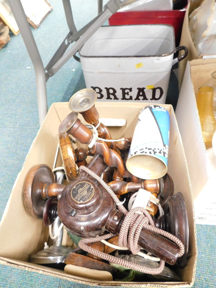 General household effects, to include oak barley twist candlesticks, an Ormond Bakelite cased hairdr