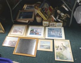 General household effects, to include two stoneware jars, various pictures, prints, a Show and Slide