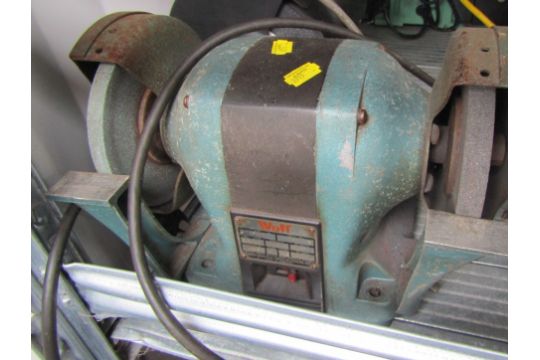 A Wolf GPG68 bench grinder. (AF) Buyer Note: WARNING! This lot contains untested or unsafe