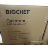 V A BioChef Quantum Cold Press juicer.