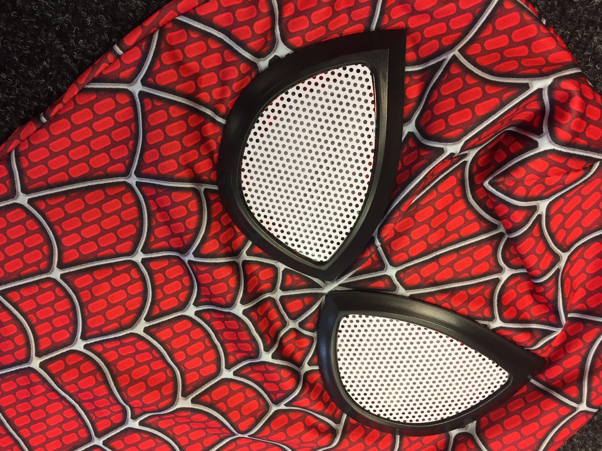 Spiderman Costume - Image 3 of 3