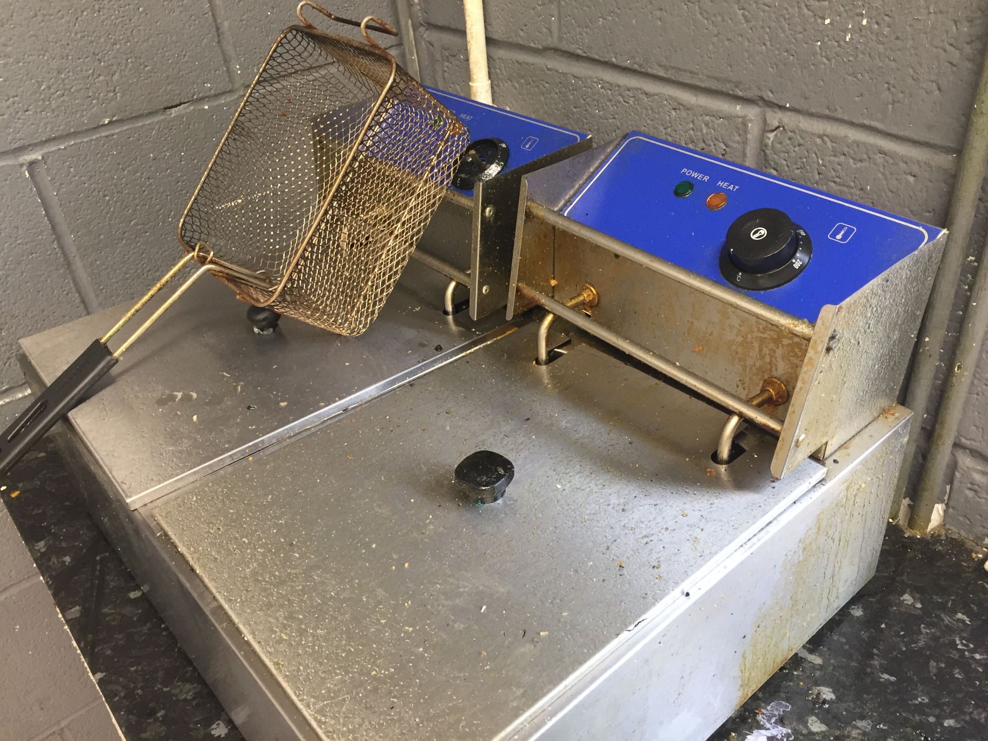 Double Stainless Steel Deep Fat Fryer - Image 2 of 3