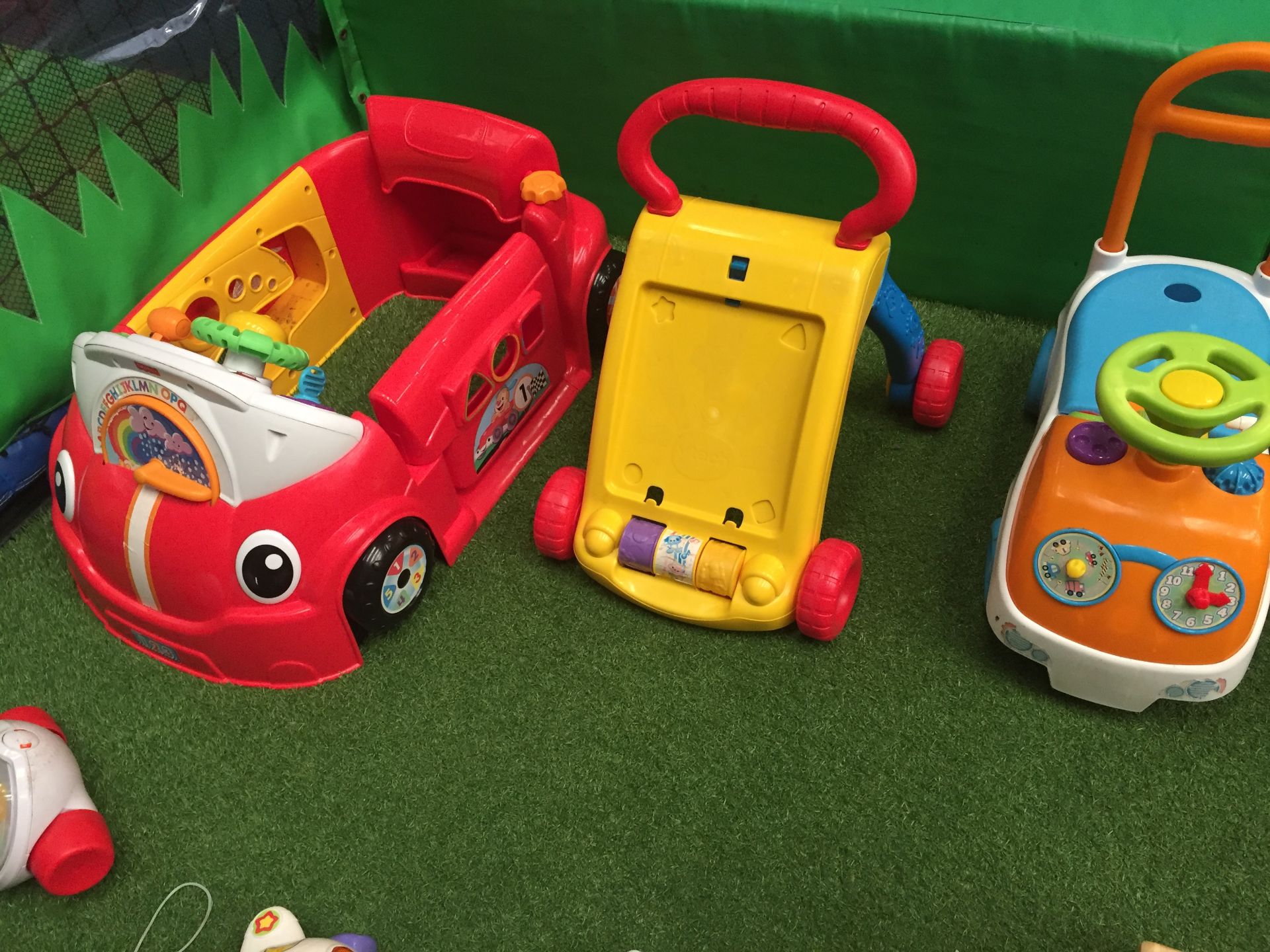 Toddler Play Area - Image 7 of 12
