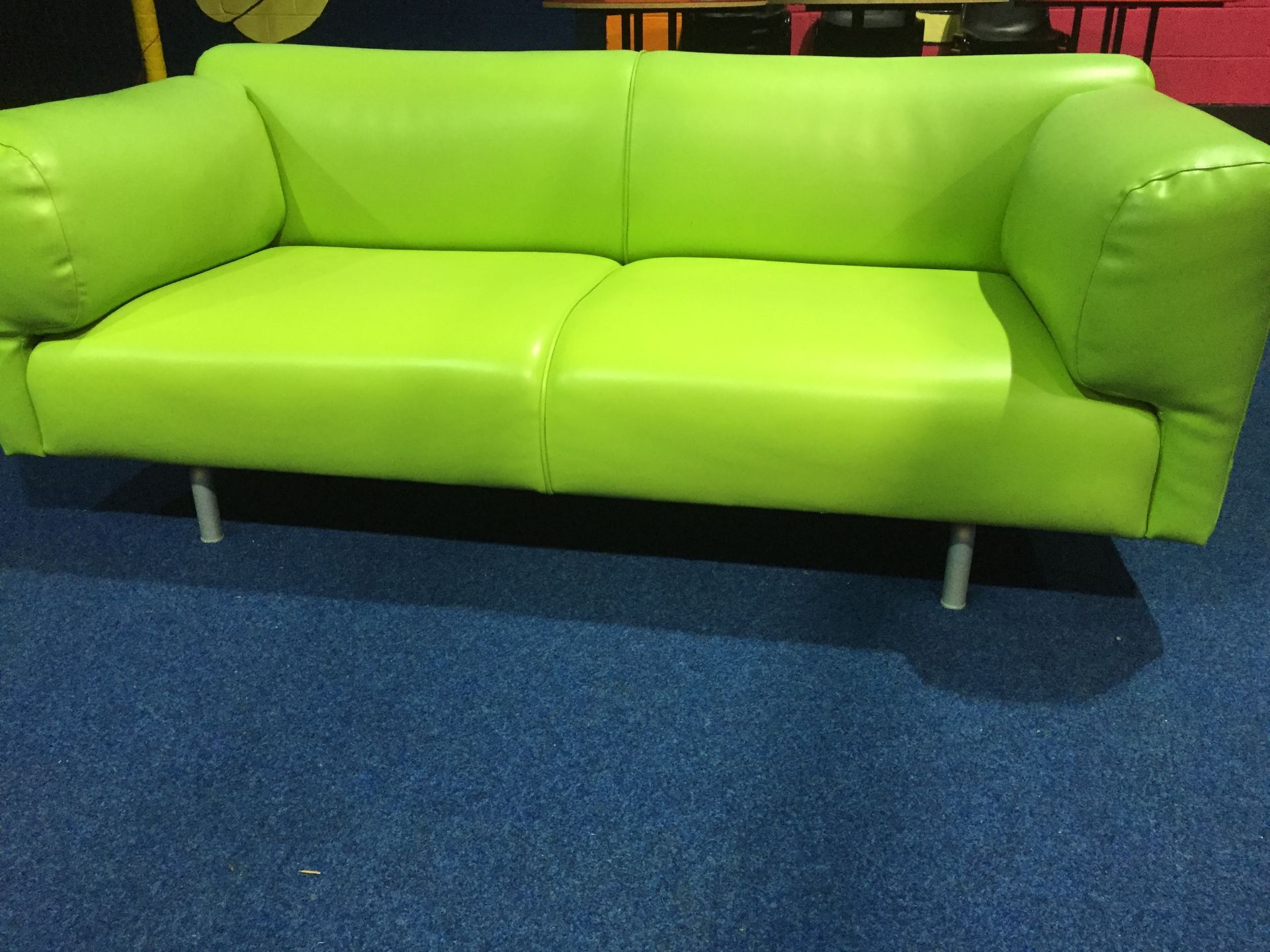 Three Seater Settee - Image 3 of 6