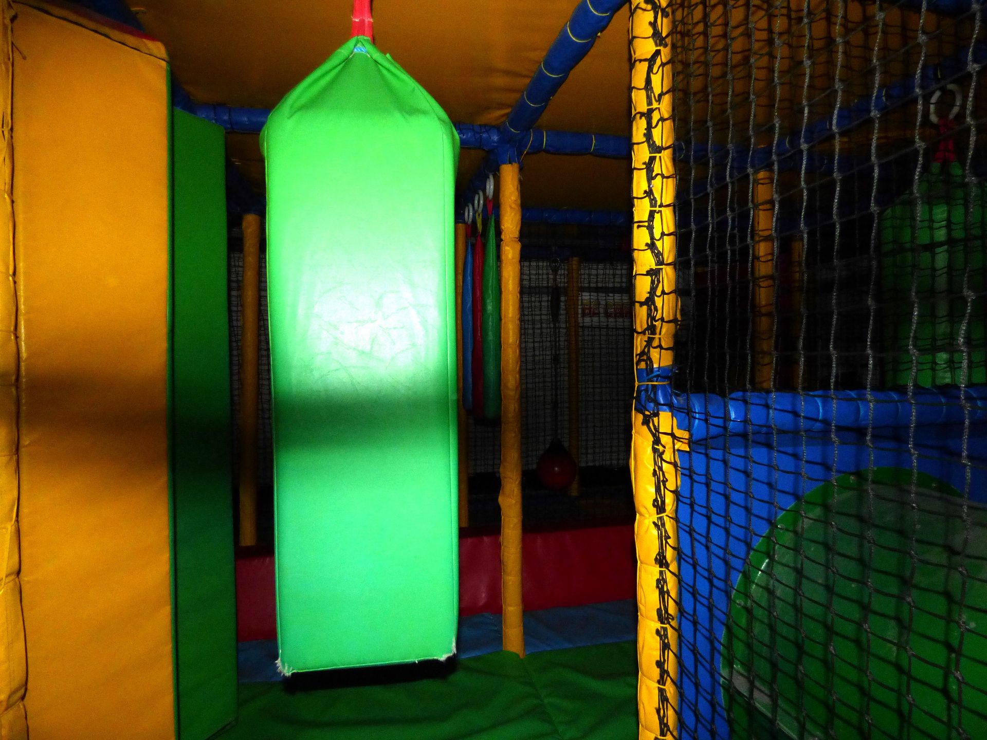 Over 4s Soft Play Adventure Area - Image 10 of 17