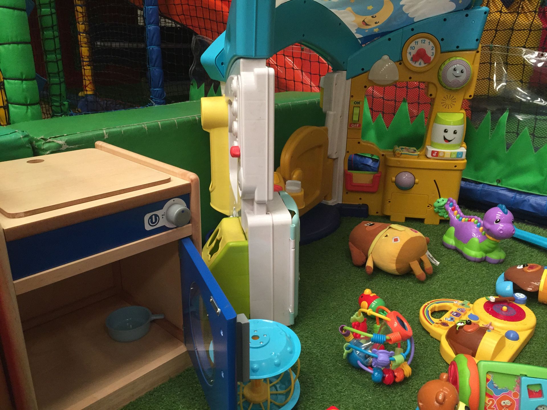 Toddler Play Area - Image 4 of 12