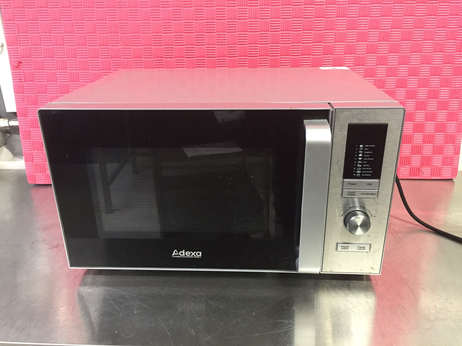 ADEXA Microwave Oven