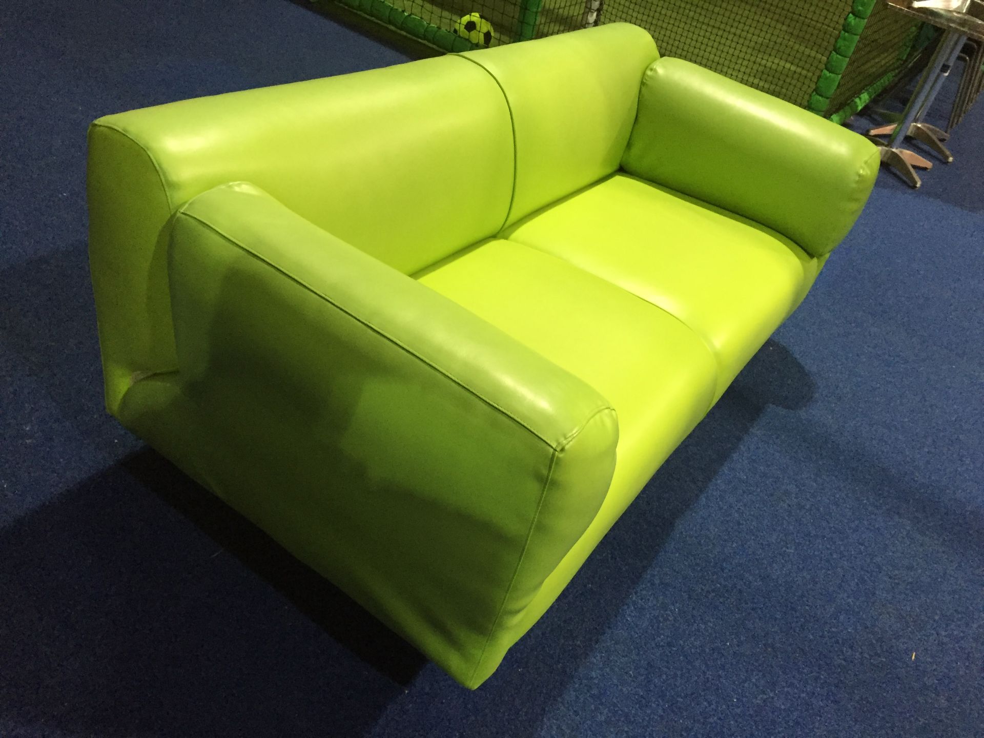 Three Seater Settee - Image 4 of 6