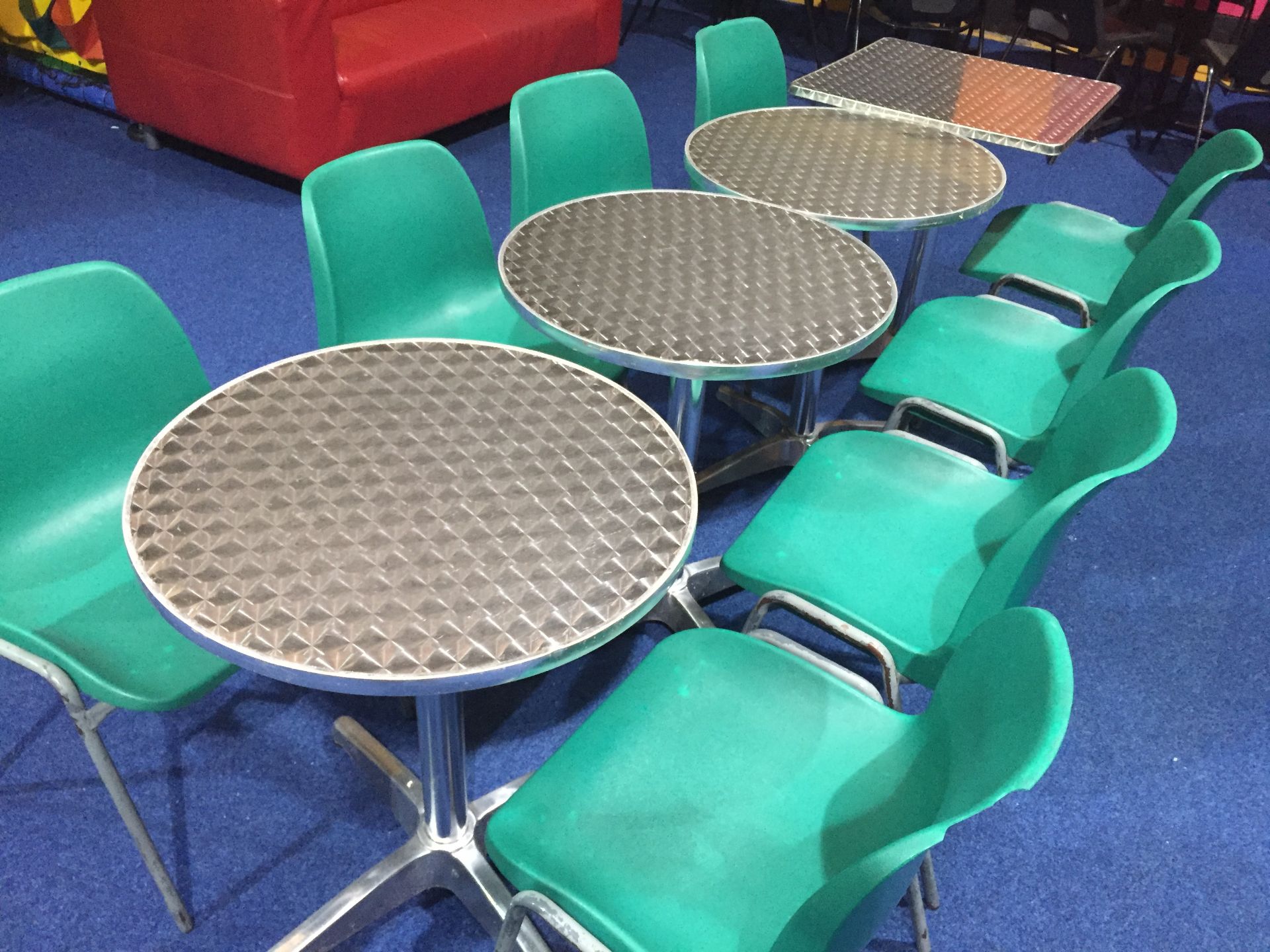 4 Tables & 8 Chairs - Image 9 of 9