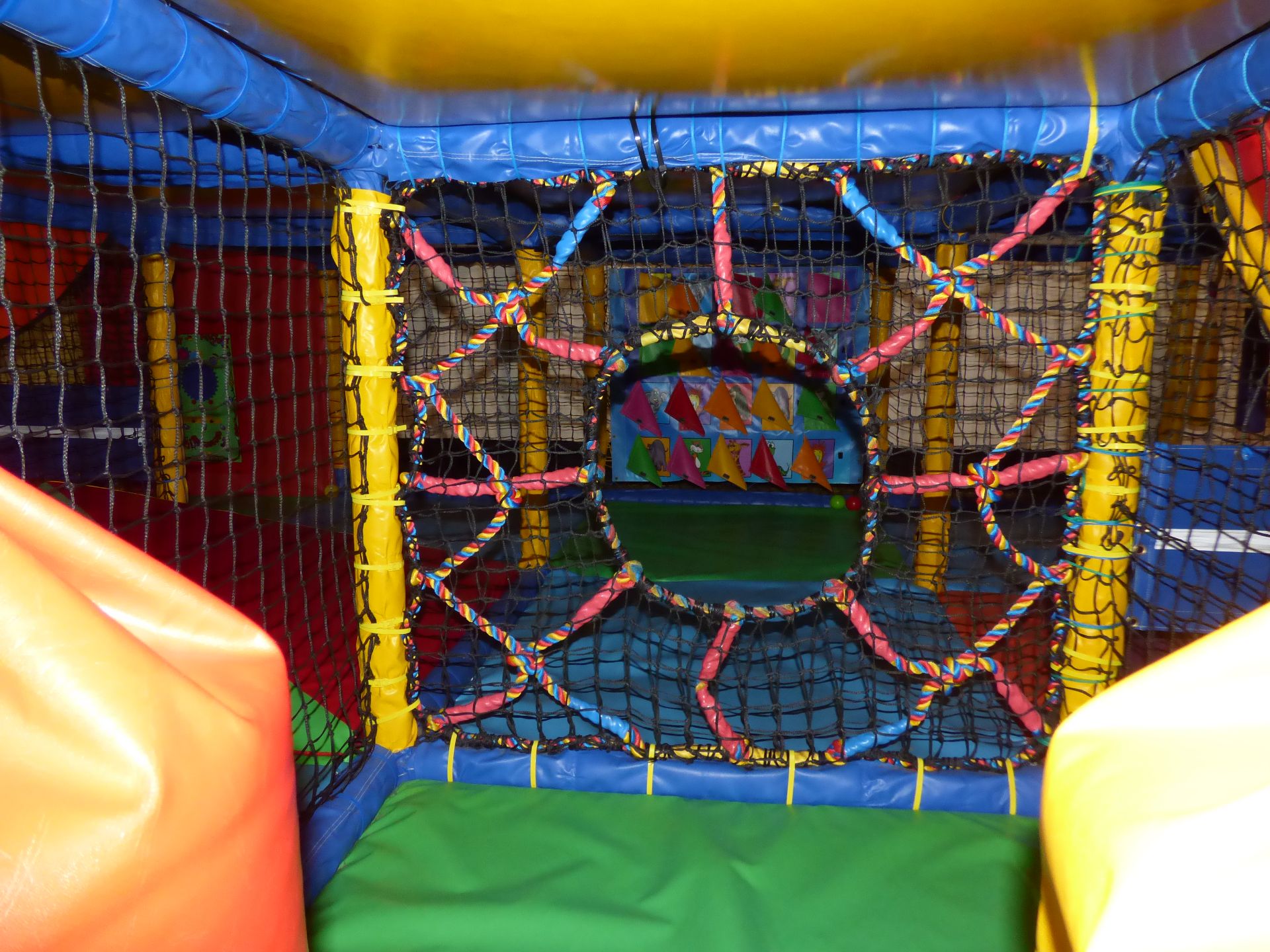 Under 4s only Soft Play Area - Image 5 of 12
