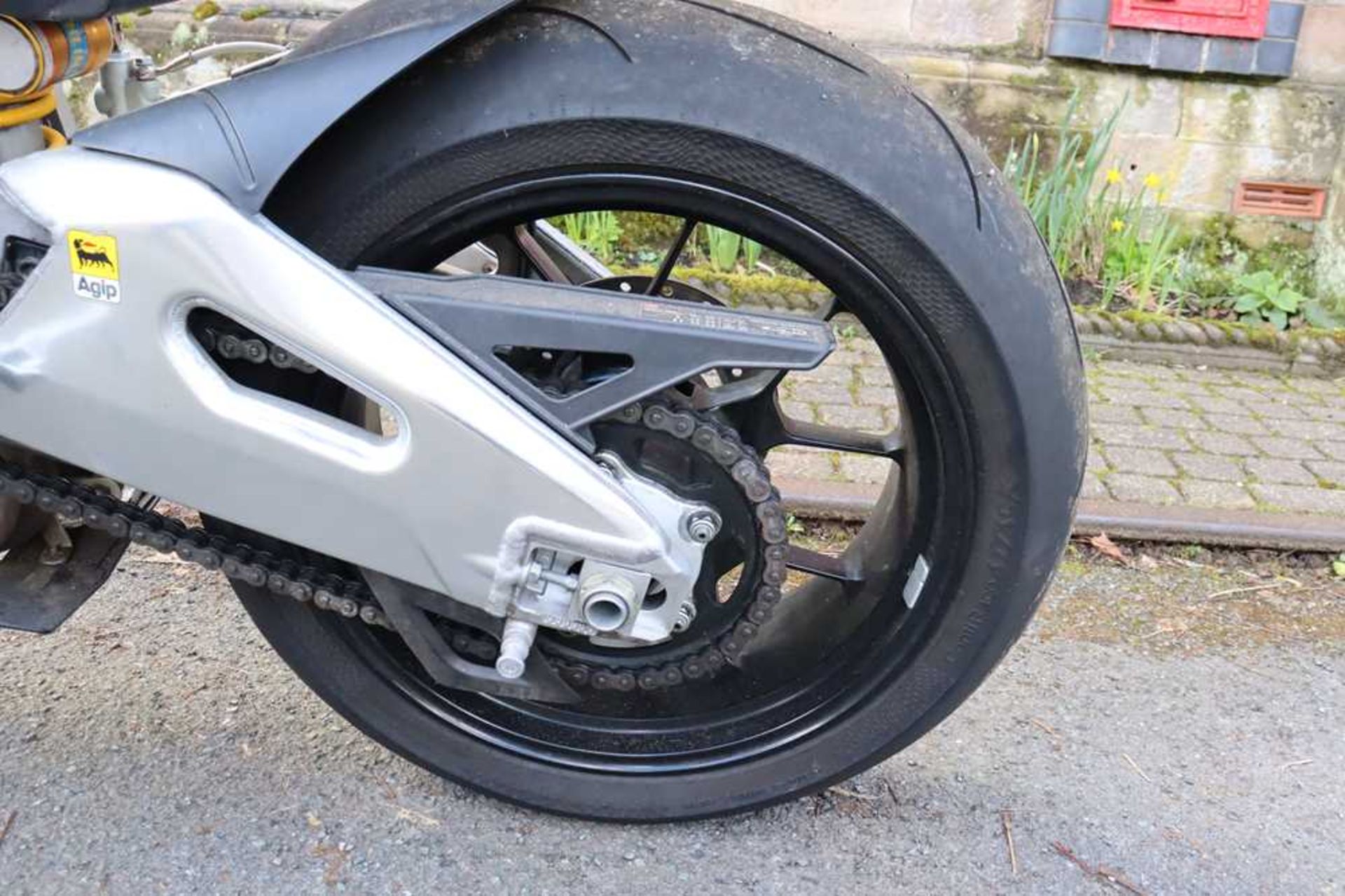 2010 Aprilia RSV4R Fitted with Moto GP style exhaust, original included - Image 28 of 44