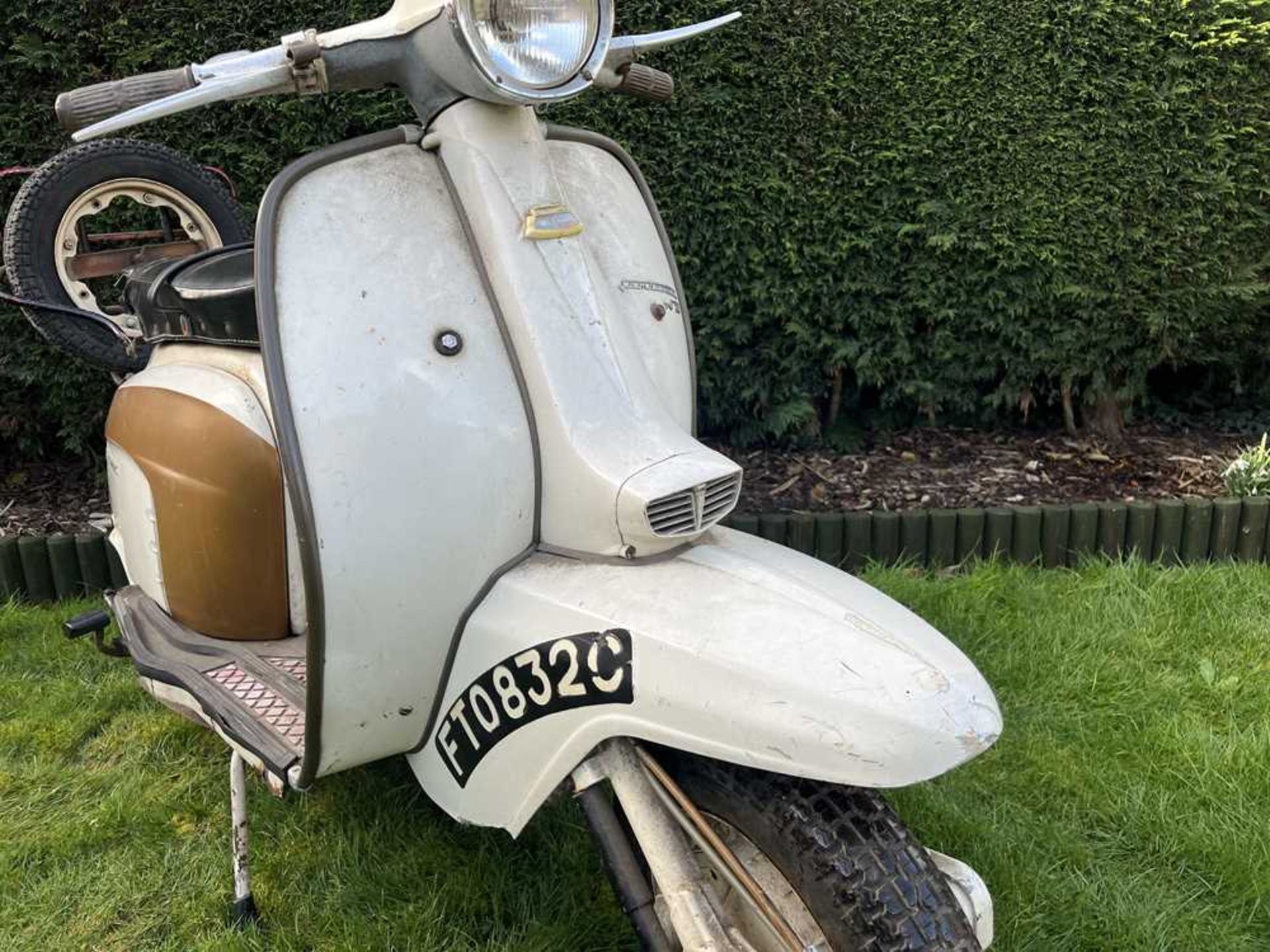 1965 Lambretta GT200 Extremely original with complete provenance - Image 64 of 148
