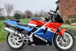 1987 Honda VFR400R