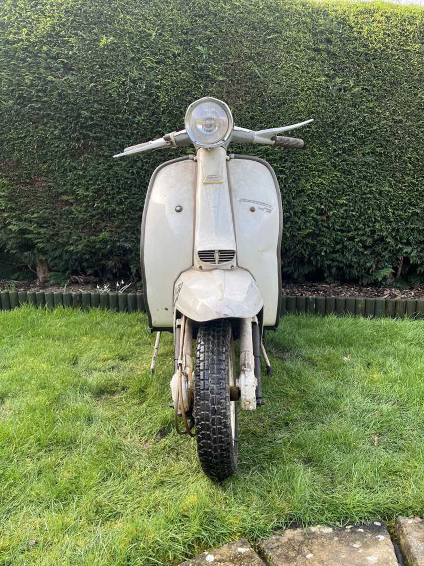 1965 Lambretta GT200 Extremely original with complete provenance - Image 67 of 148