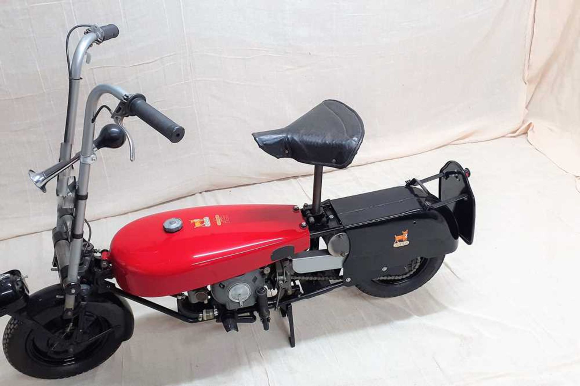 3x Corgi Motorcycles All are to be sold as one LOT - Image 14 of 30
