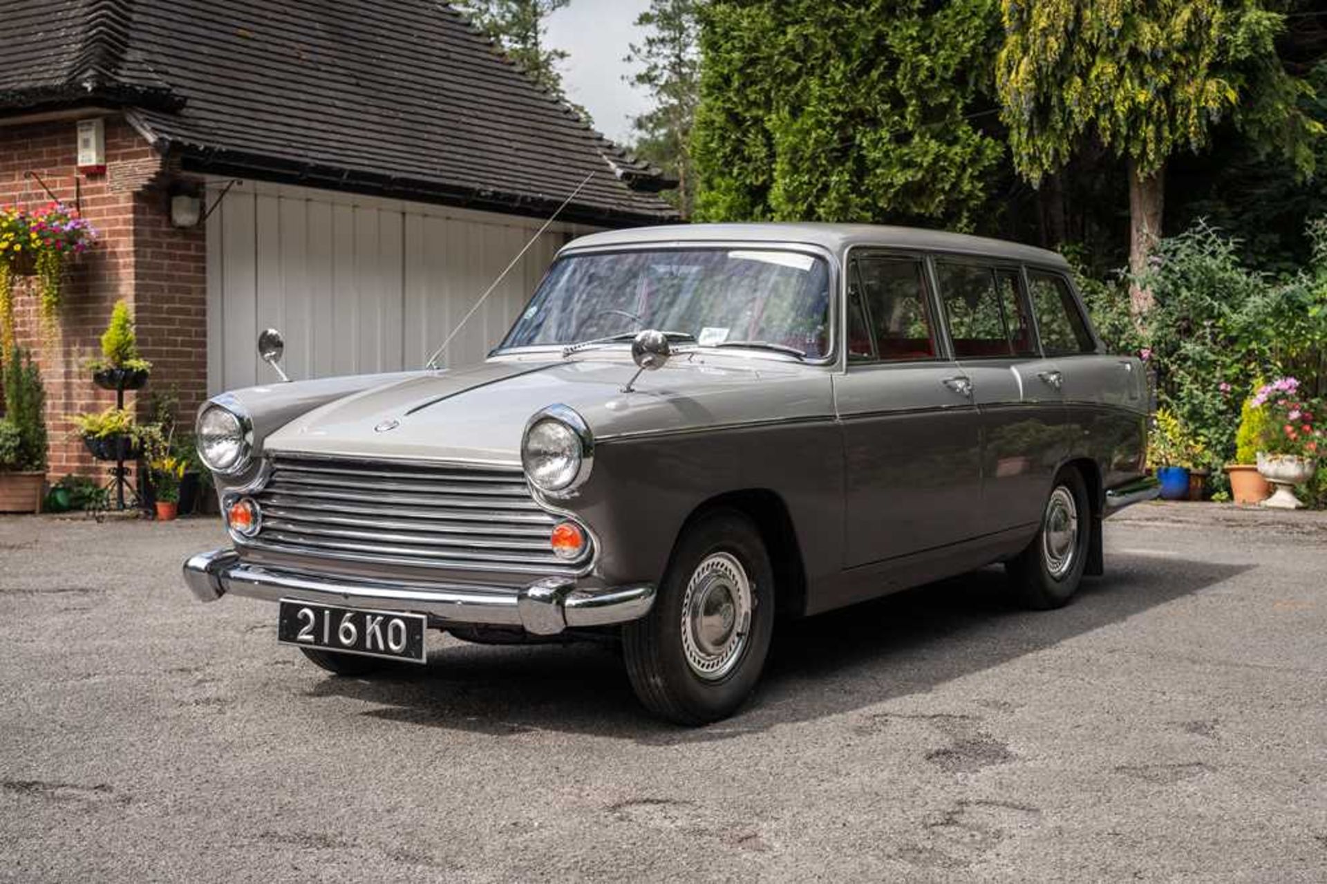 1964 Morris Oxford Series VI Farina Traveller Just 7,000 miles from new - Image 5 of 98