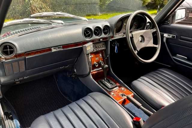 1984 Mercedes-Benz 280SL Single family ownership from new - Image 3 of 50