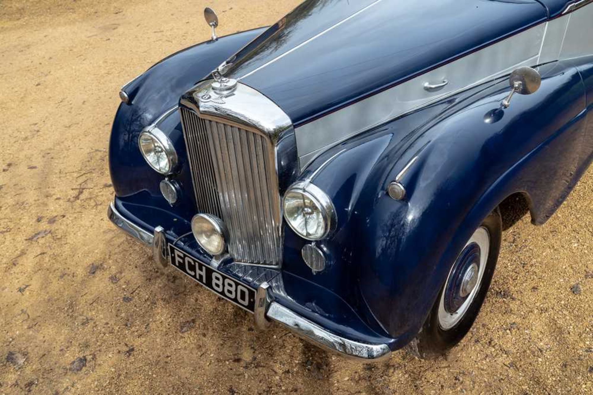 1954 Bentley R-Type Park Ward Drophead Coupe 1 of just 9 R-Type chassis clothed to Design 552 - Image 29 of 86