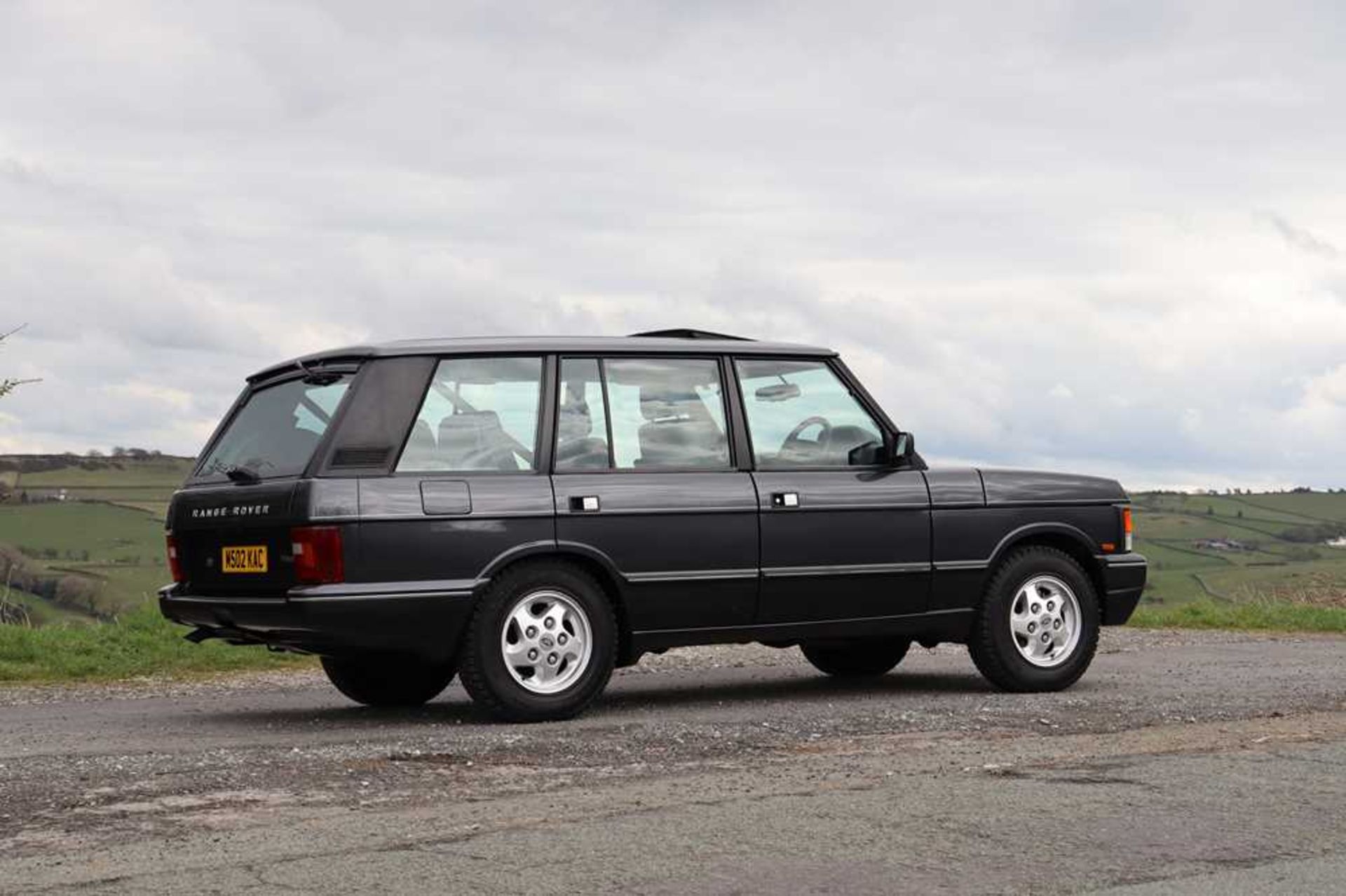 1995 Range Rover Classic Vogue LSE 4.2 Litre Last of the line, 'Soft Dash' model - Image 46 of 80