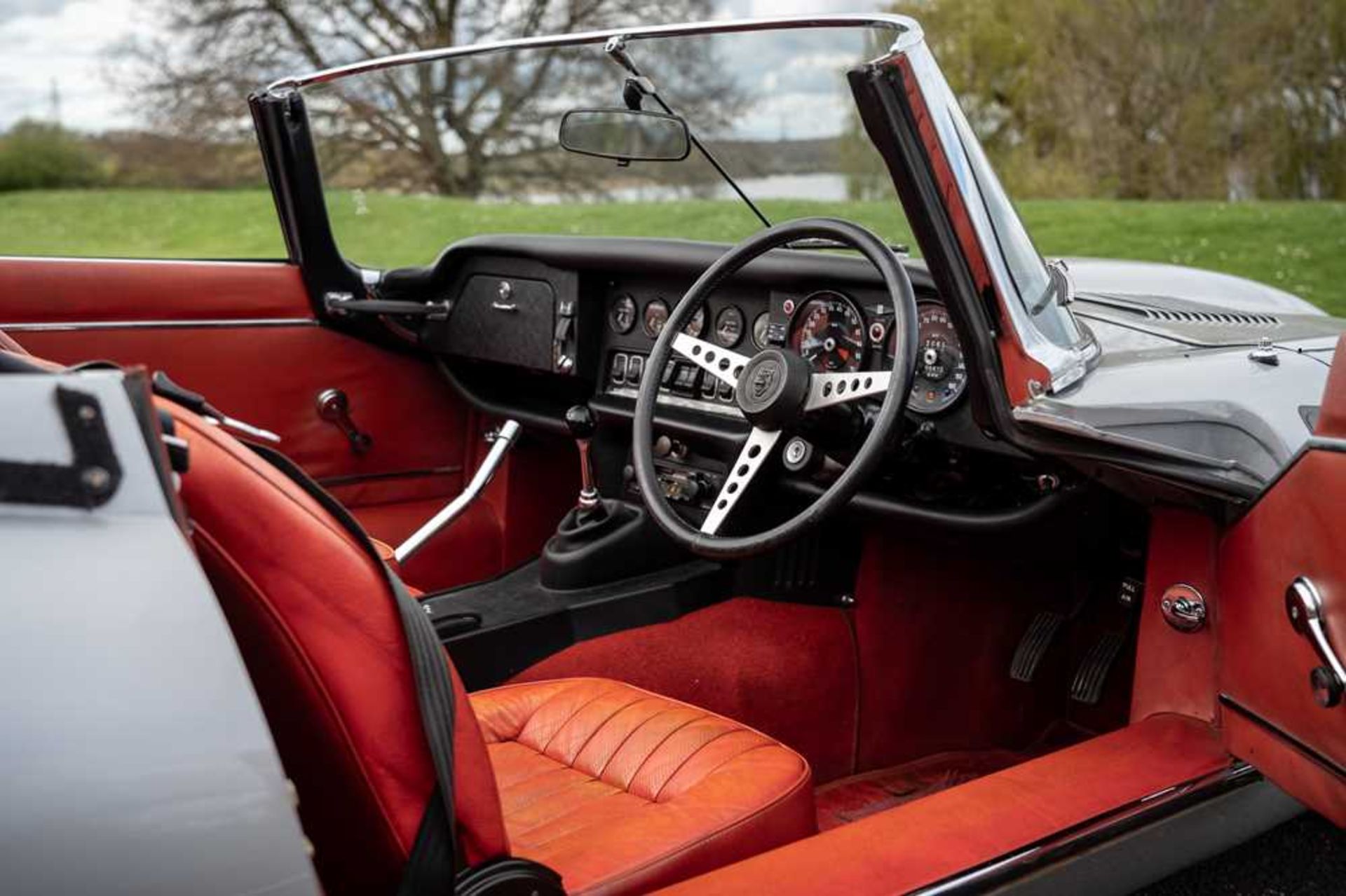 1974 Jaguar E-Type Series III V12 Roadster Only one family owner and 54,412 miles from new - Image 11 of 89