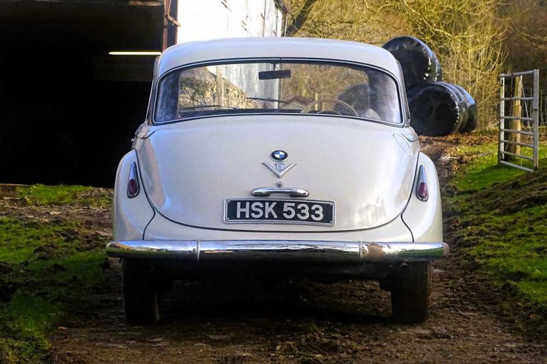 1957 BMW 502 Believed to be 1 of only 12 supplied new to the UK market - Image 9 of 64