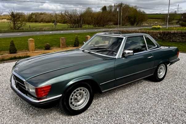 1984 Mercedes-Benz 280SL Single family ownership from new - Image 22 of 50