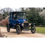 1915 Ford Model T Landaulette