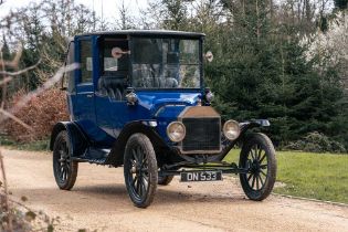 1915 Ford Model T Landaulette