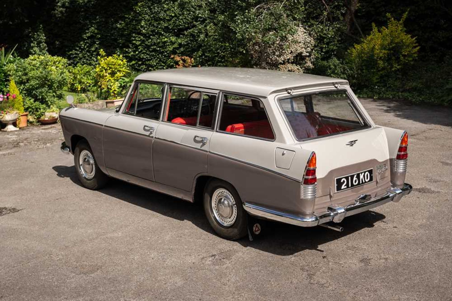 1964 Morris Oxford Series VI Farina Traveller Just 7,000 miles from new - Image 14 of 98