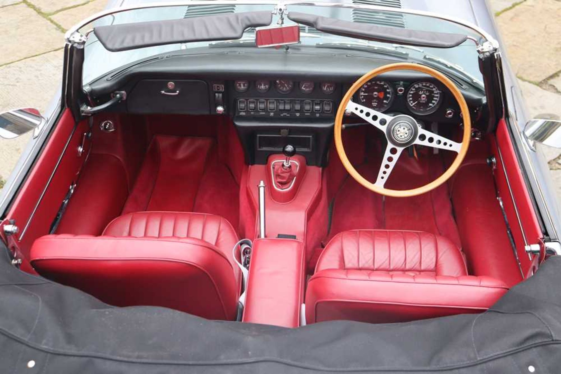 1968 Jaguar E-Type 4.2 Roadster - Image 21 of 51