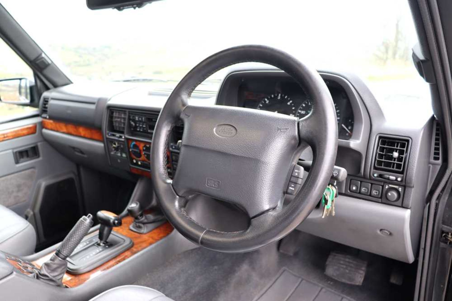 1995 Range Rover Classic Vogue LSE 4.2 Litre Last of the line, 'Soft Dash' model - Image 6 of 80