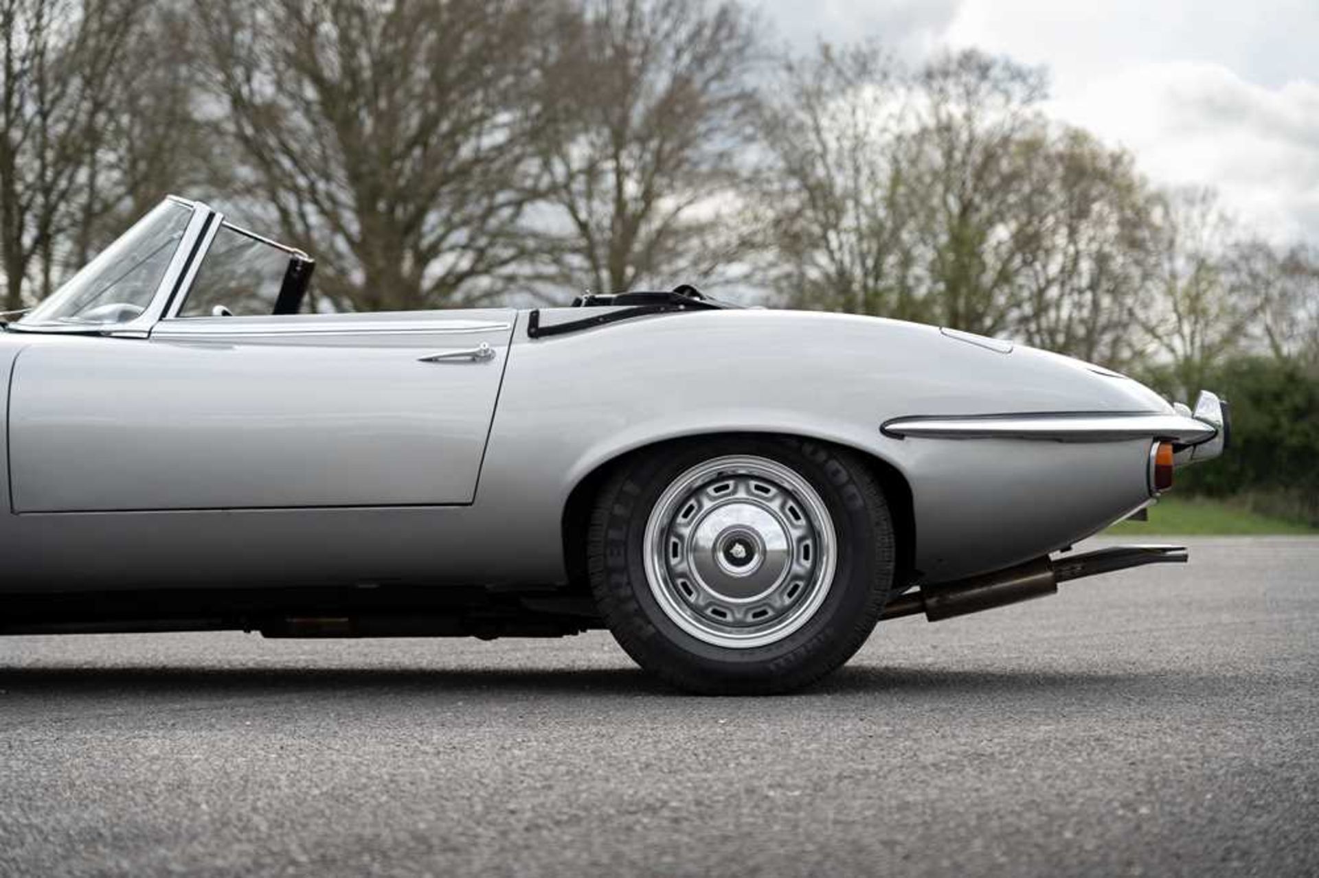 1974 Jaguar E-Type Series III V12 Roadster Only one family owner and 54,412 miles from new - Image 53 of 89