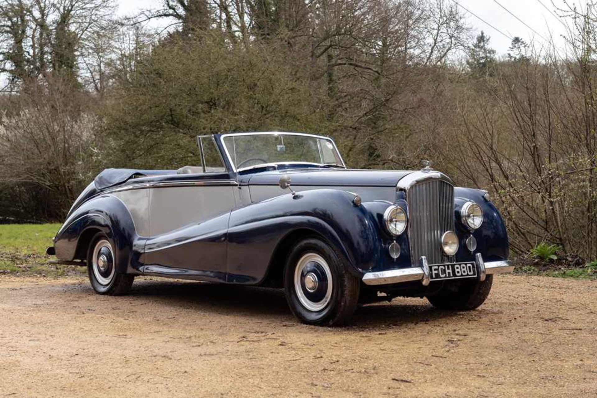 1954 Bentley R-Type Park Ward Drophead Coupe 1 of just 9 R-Type chassis clothed to Design 552 - Image 6 of 86