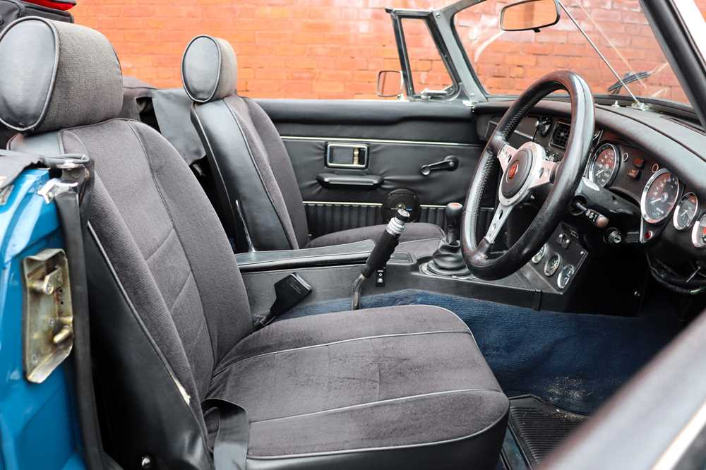 1975 MG B Roadster - Image 59 of 60