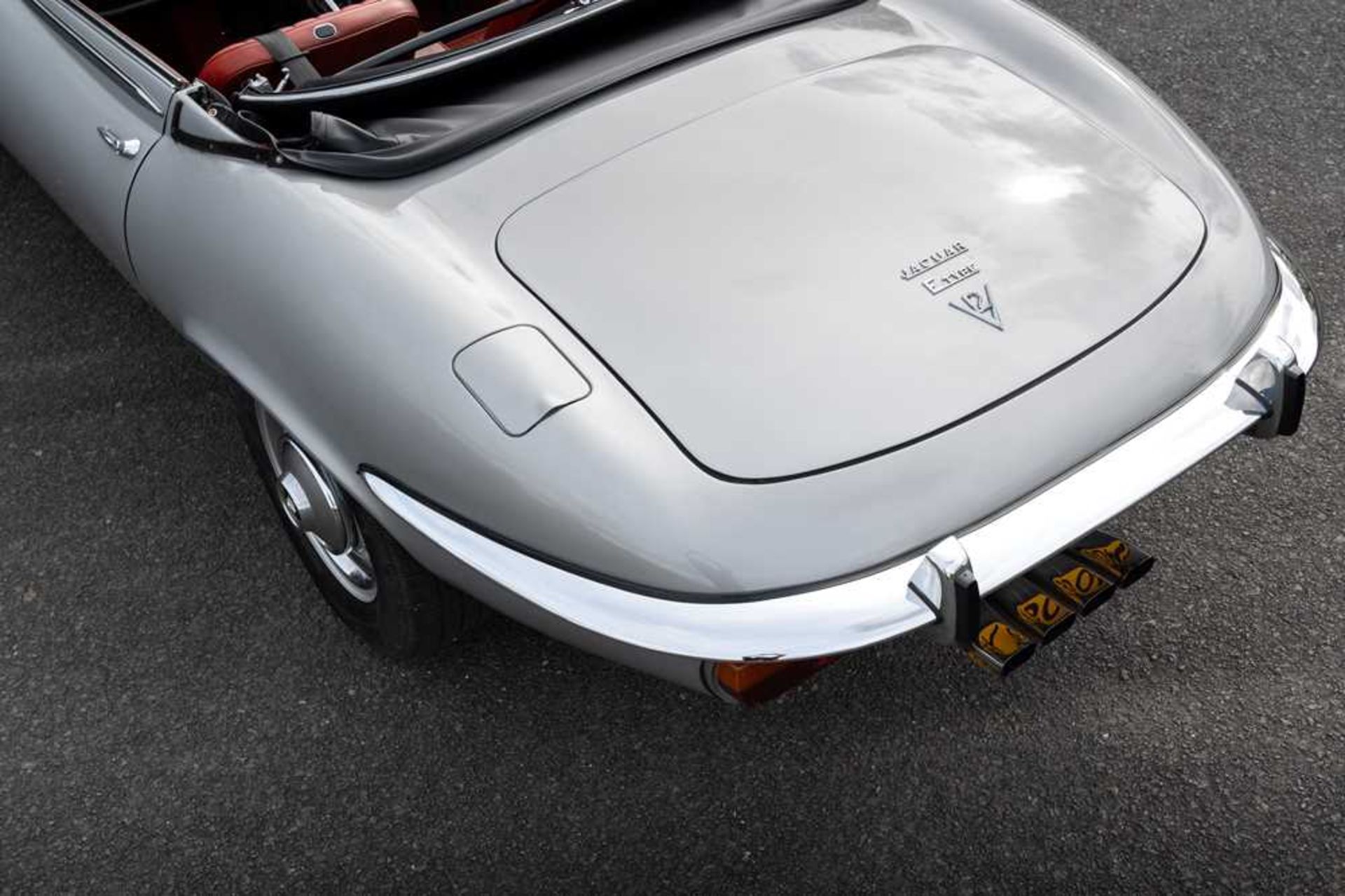 1974 Jaguar E-Type Series III V12 Roadster Only one family owner and 54,412 miles from new - Image 70 of 89