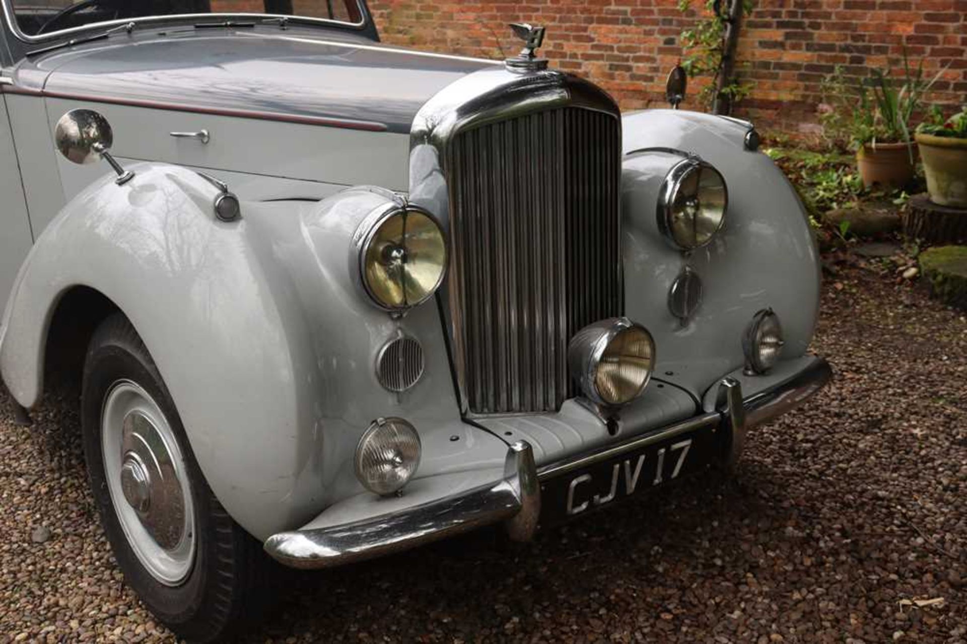 1951 Bentley MkVI Saloon - Image 11 of 48